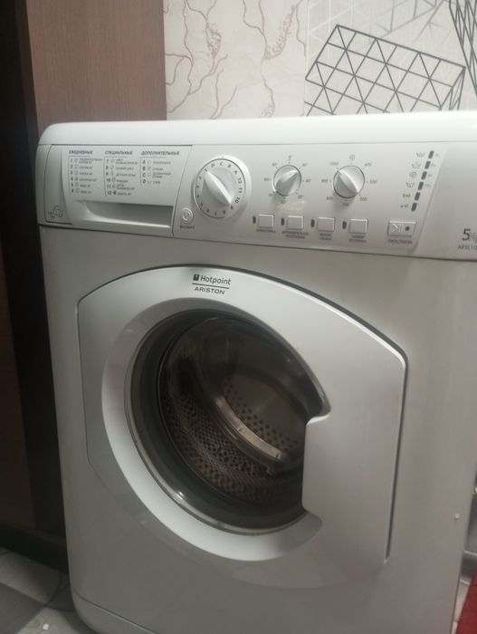 Стиральная машина Hotpoint