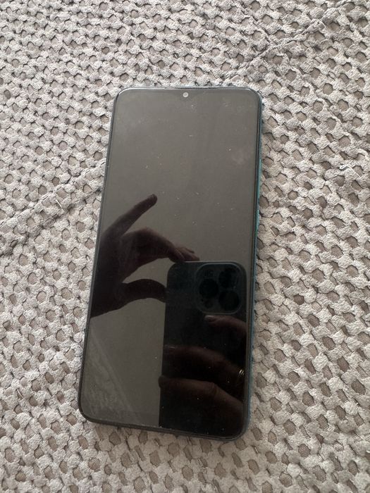 Продам телефон Redmi