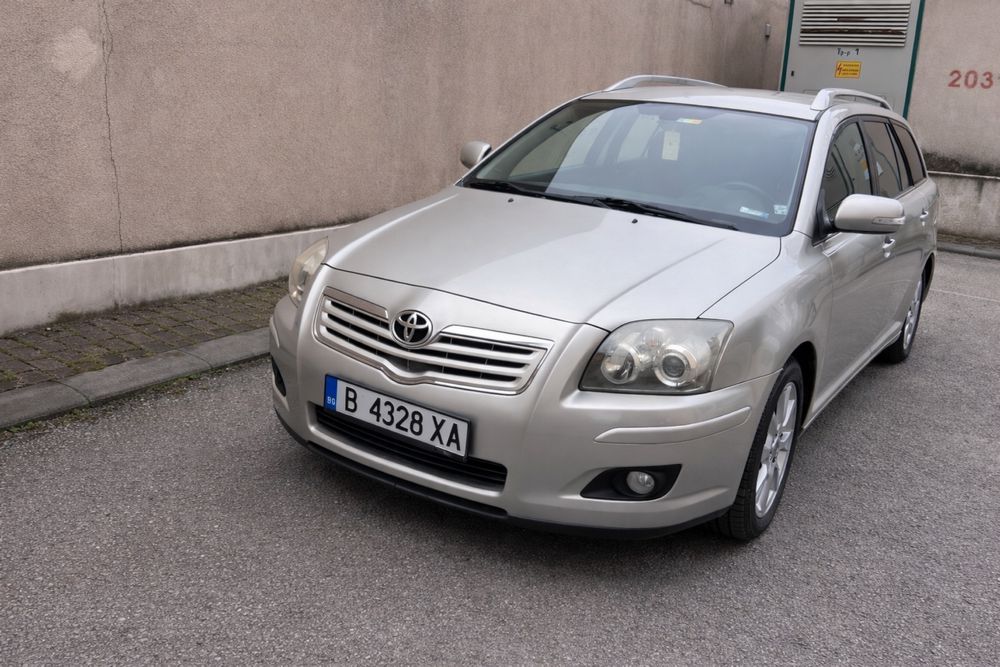 Toyota Avensis 2.0 бензин | 2007 | Grey Metallic | Отличное состояние