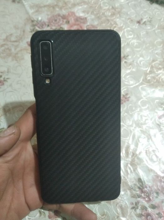 Samsung a750 karobka dakumeti bor