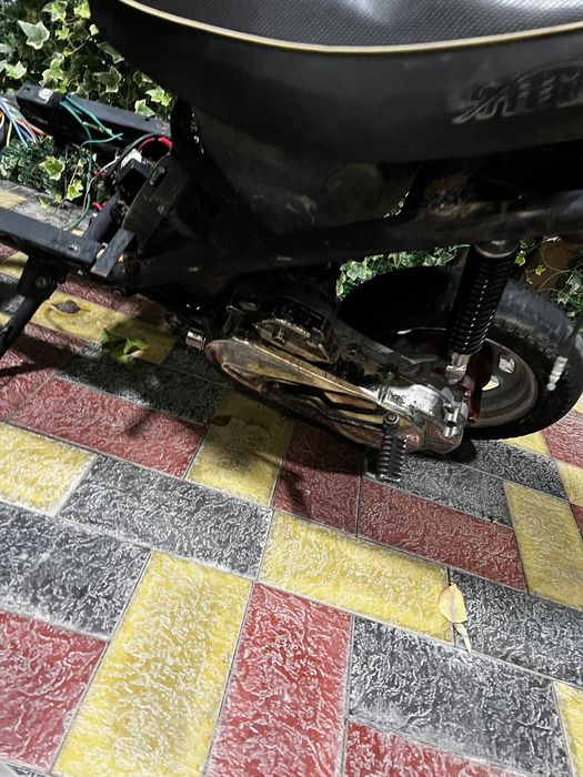 Продаётся скутер китаец