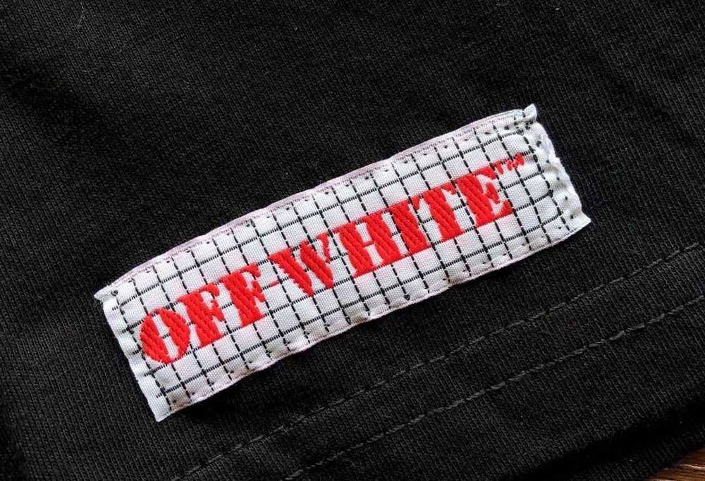 Tricou off white