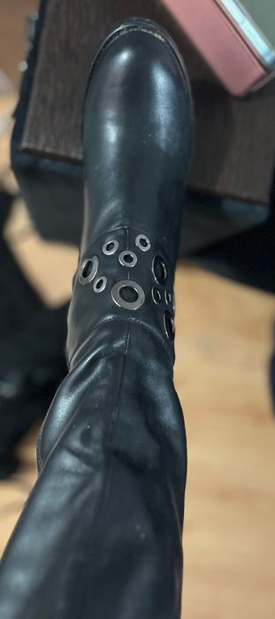 Дамски черни високи ботуши с ток MatStar