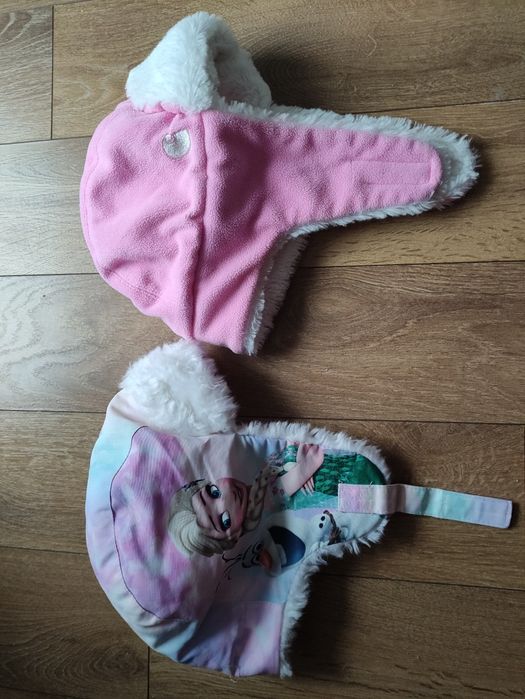 Детски шапки за момиче