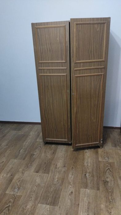 Отдам даром шкаф