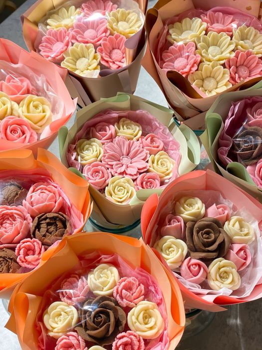 Подарок на 8 марте жене