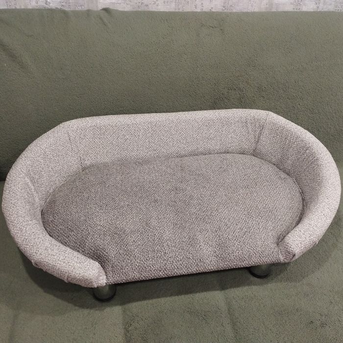 Продам лежанку для собак или кошек