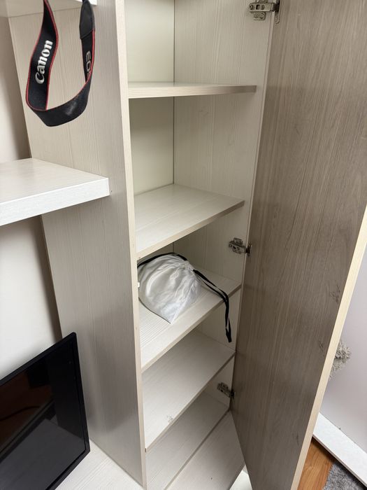 Продаем шкаф срочно