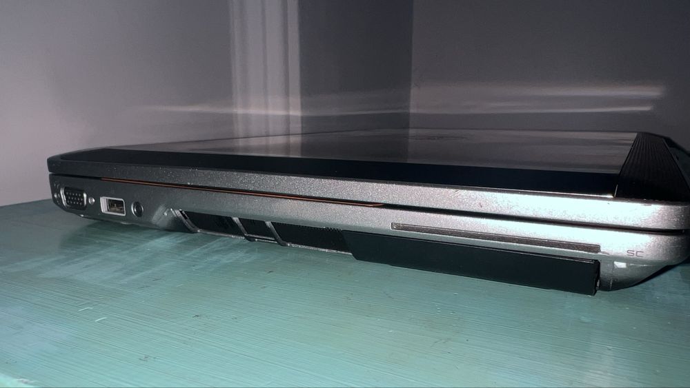 Лаптоп делл Е6520