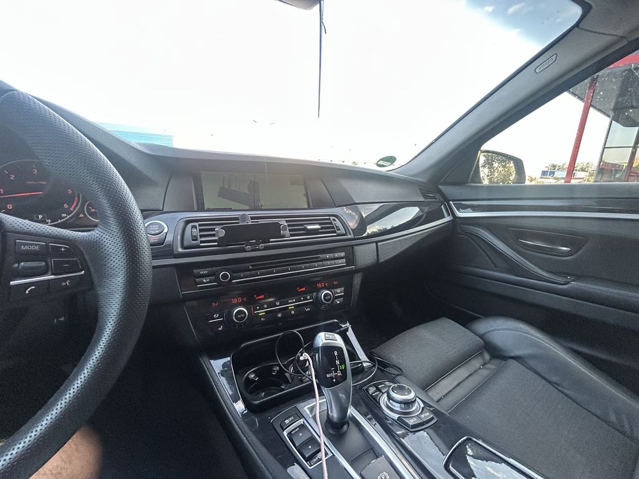 BMW Seria 5 F11 2012