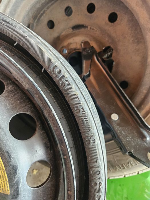 Резервна гума патерица зя Audi Q7 195/75/18