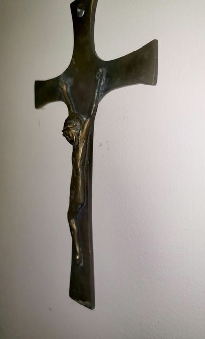 Бронзово разпятие 22х12 см религиозно художествено изкуство уникално