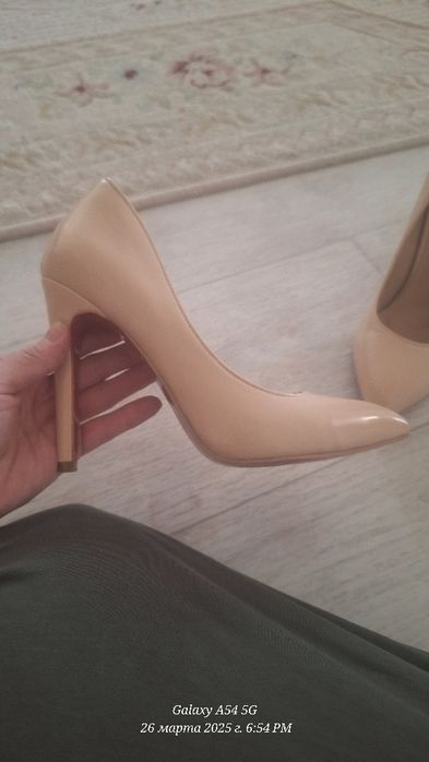 Етік пен туфли сатылады