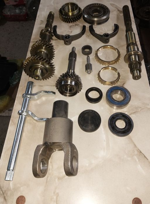 Каробка запчасть на Дамас и Лабо