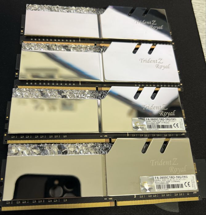 32gb Trident Z Royal 3600Mhz/CL18