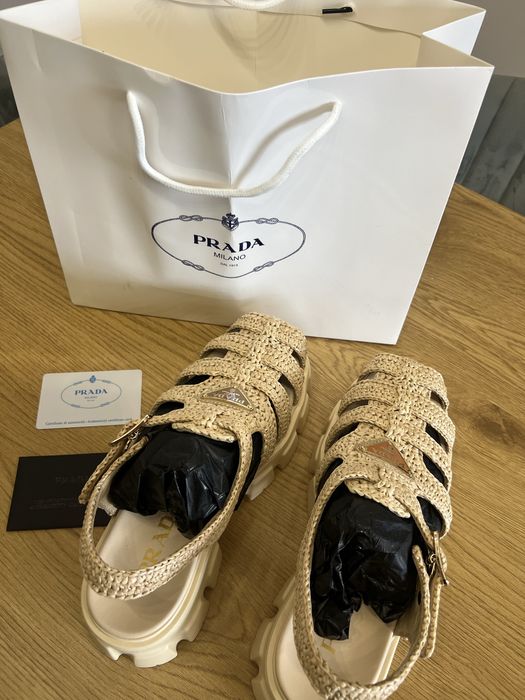 Дамски сандали Prada- 38 и 39 номер