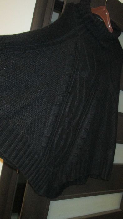 poncho H&M  marime unica dame