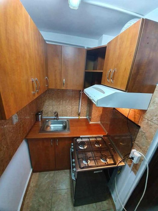 Garsoniera de inchiriat