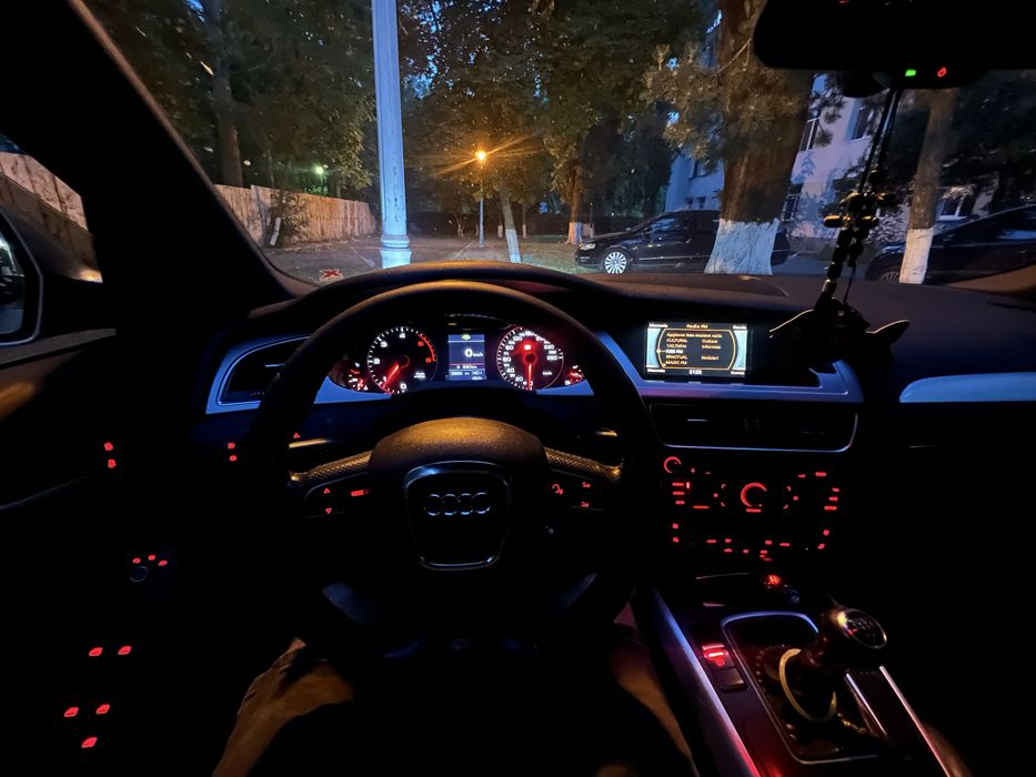 Audi A4 S-line 2.0 Tdi
