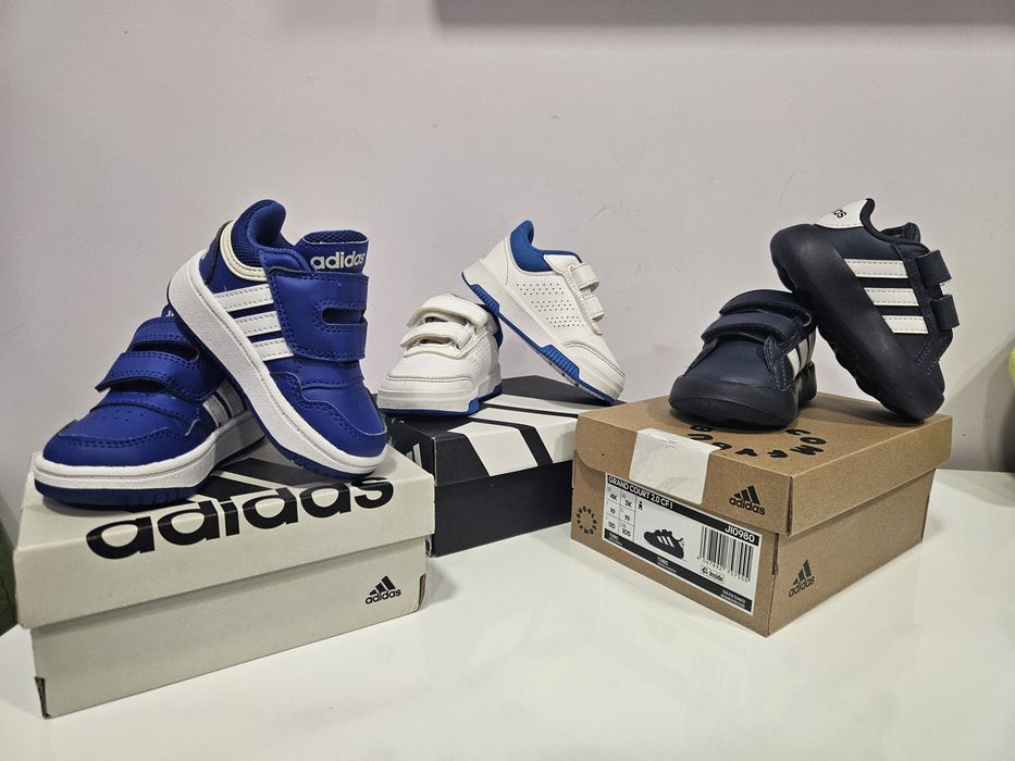 Маратонки Adidas - размер 19 и 20