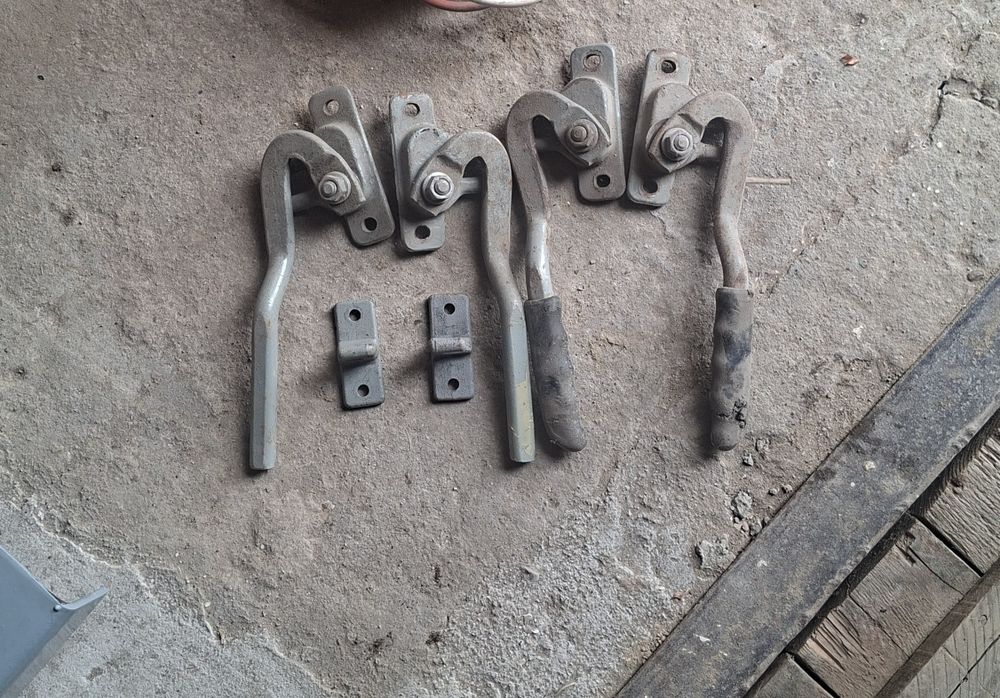 Комплект ручки (запор)