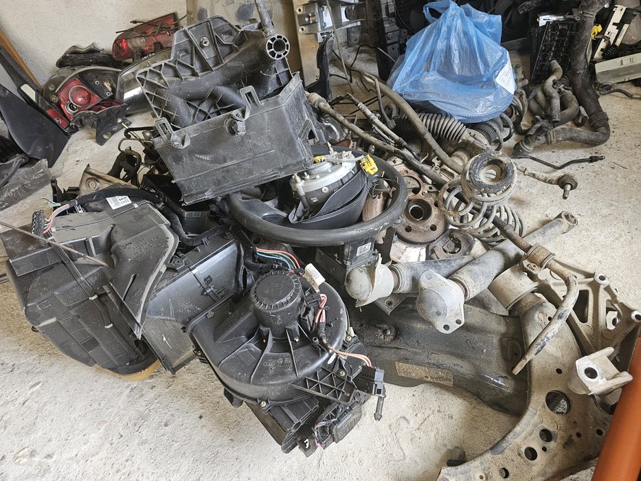 Seat Ibiza 3, 6l (2002) На части!