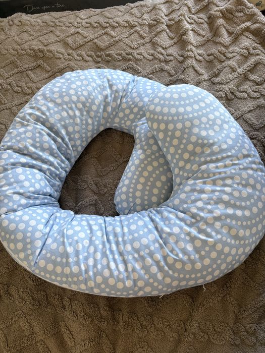 Възглавница за бременност и кърмене