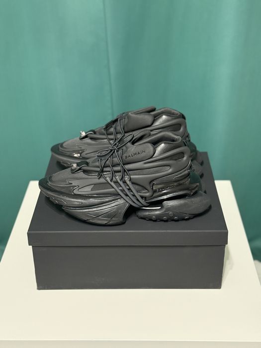 Balmain Unicorn Black