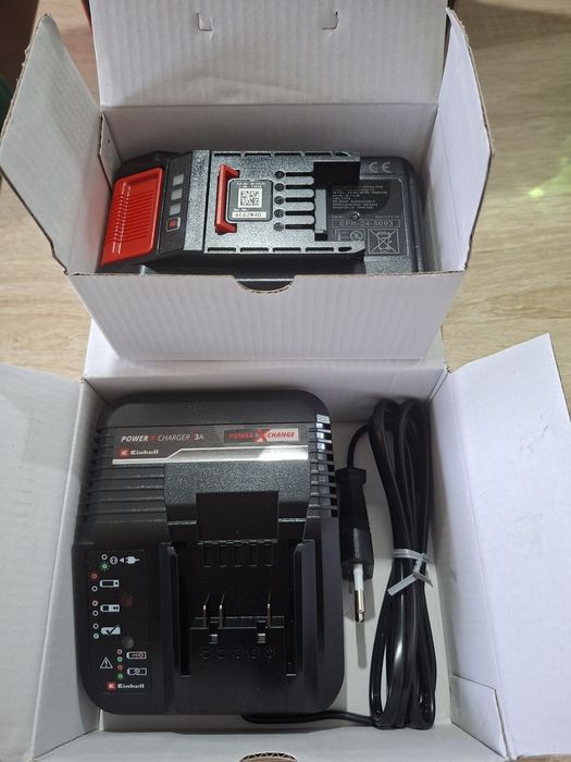 Încărcător + acumulator einhell