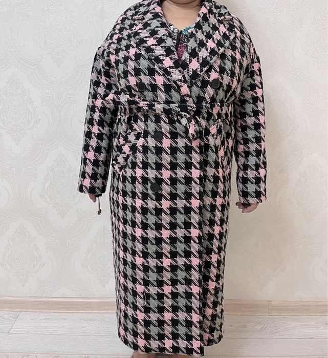 Пальто очень красивое