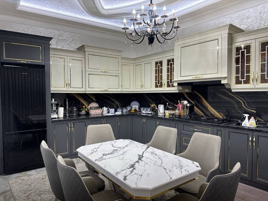 Srochniy Kotta qani 2 sotix yengi hovli sotiladi