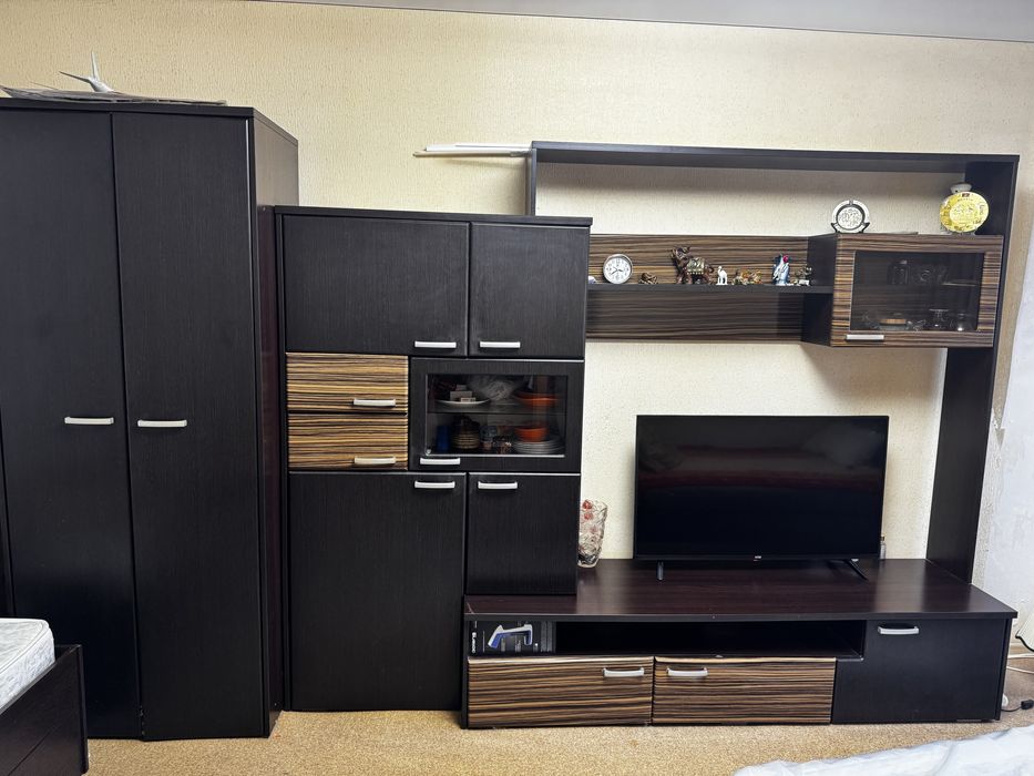 Продам стенку для гостиной