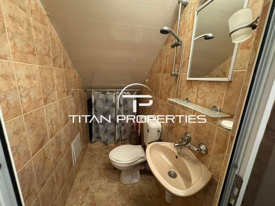 Тристаен апартамент, под наем, Цветен квартал