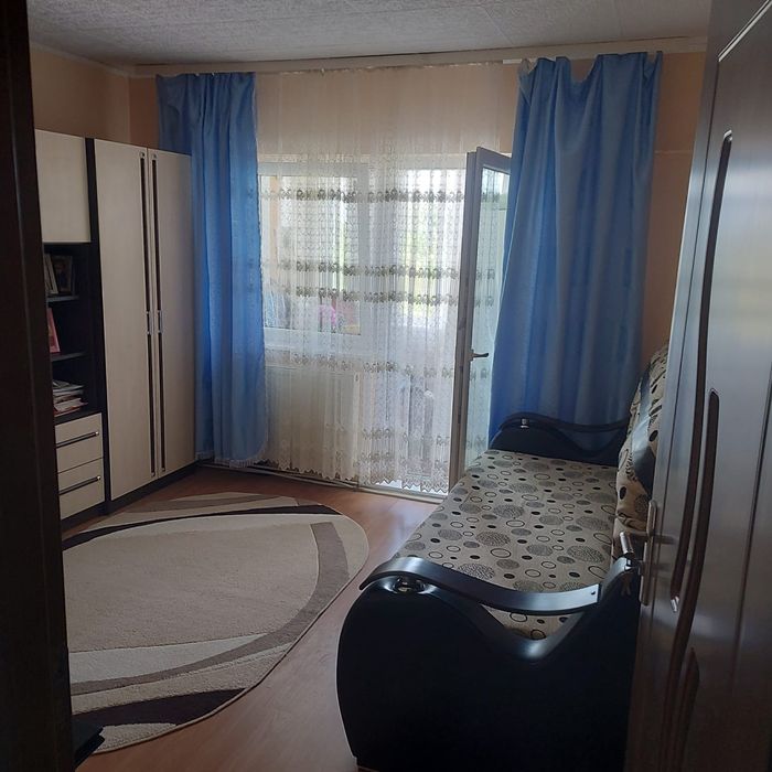 Vand apartament 2 camere