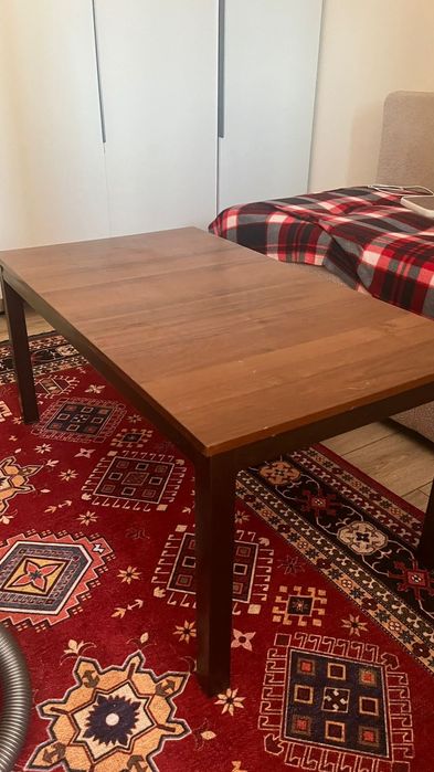 Стол журнальный .