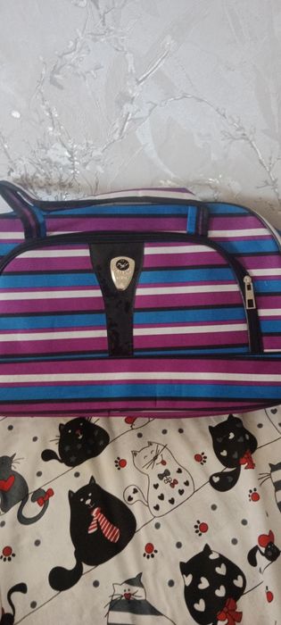 Спортивные сумки новые