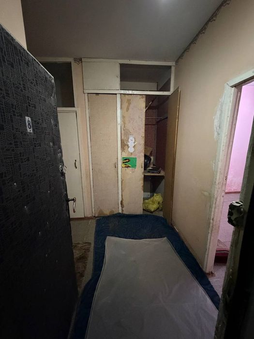 6-mikr Madina magazin Panelniy dom.