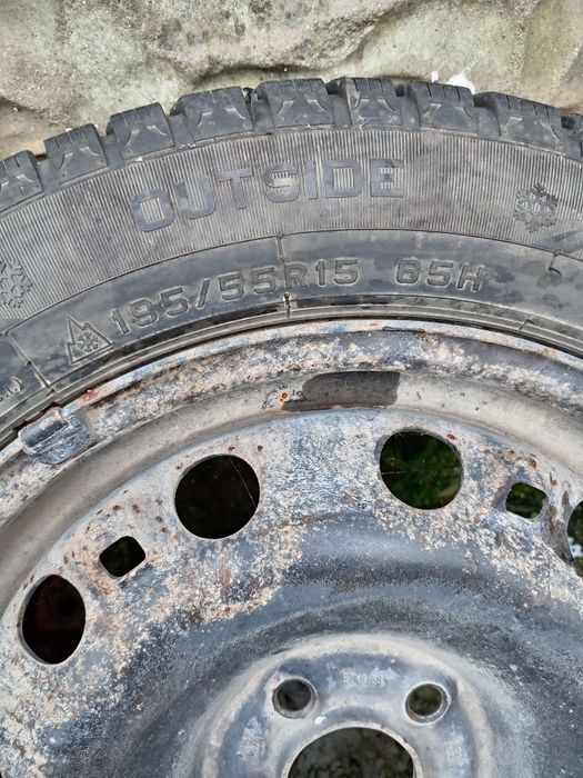 Железни джанти със зимни гуми