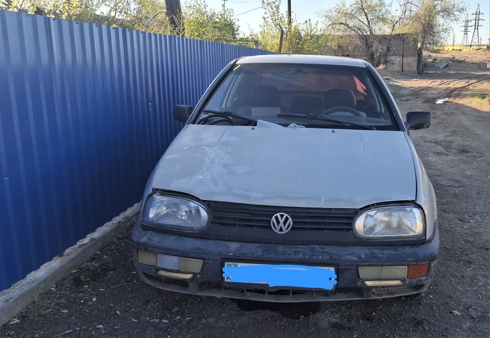 Продам Volkswagen Golf 3.