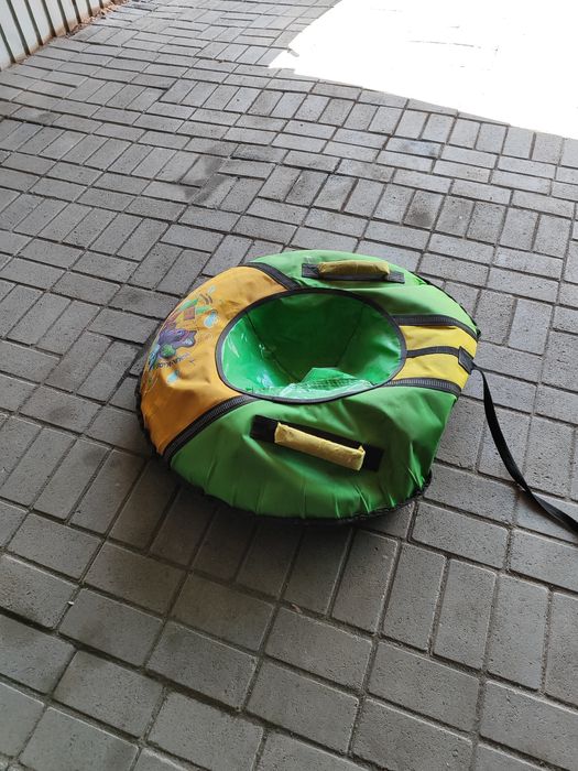 Продам ватрушки в хорошем состоянии