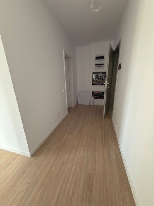 Vand apartament nou Scala Cetate finisat + parcare