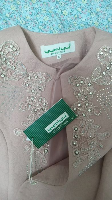 Kiyimlar sotiladi holati yangi kiyilmagan