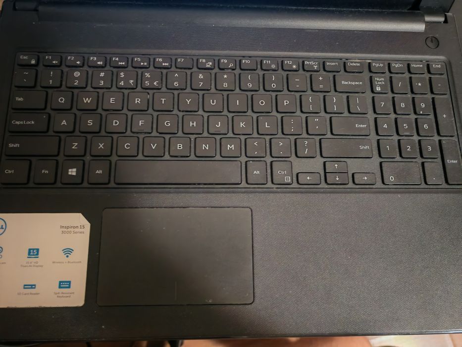 Laptop Dell Inspirion 15 3000Series Core I3