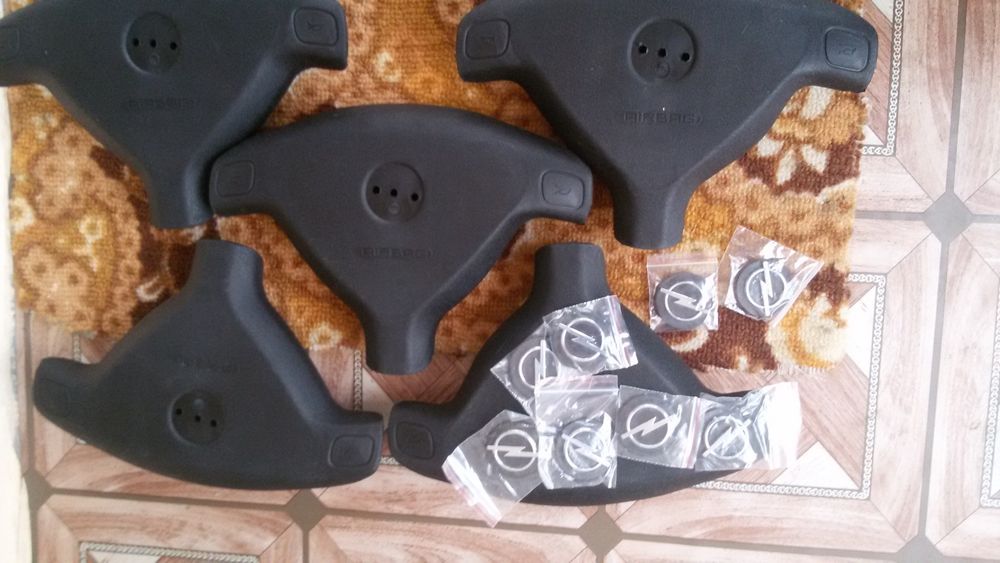 Гумен аербег капак за волан много модели Опел астра зафира корса тигра