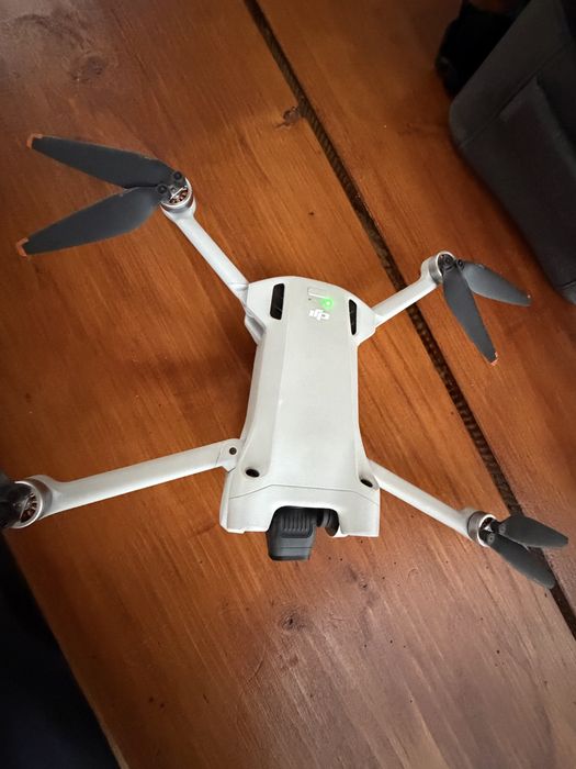 Dron dji mini 3 pro