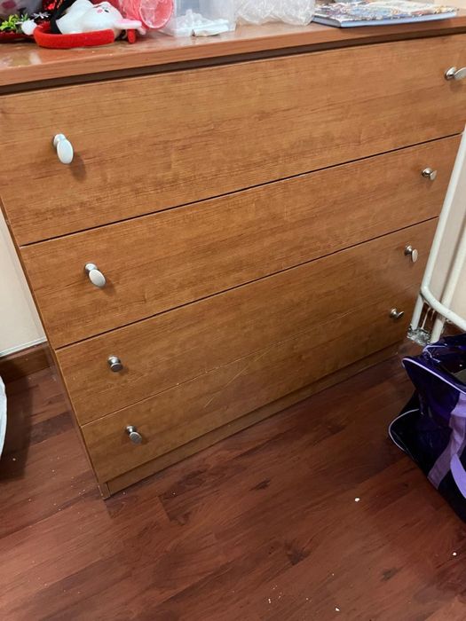 Спальный гарнитур