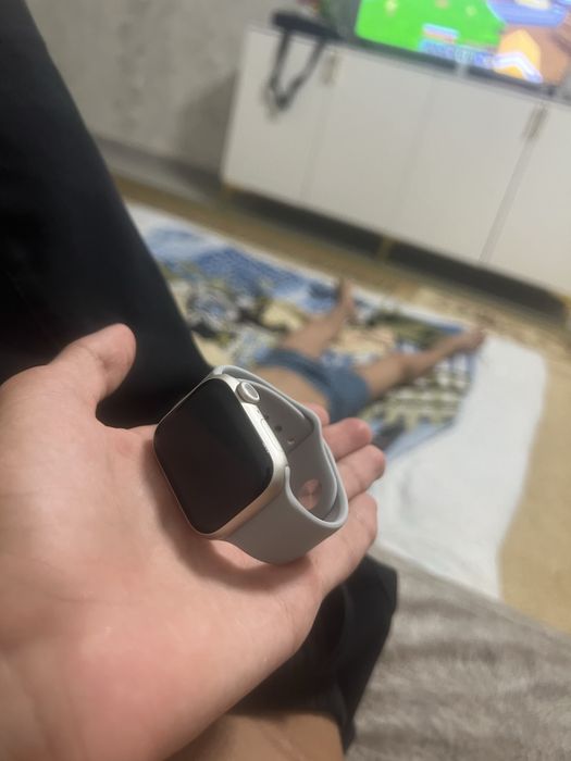 Apple Watch 8 series 41mm