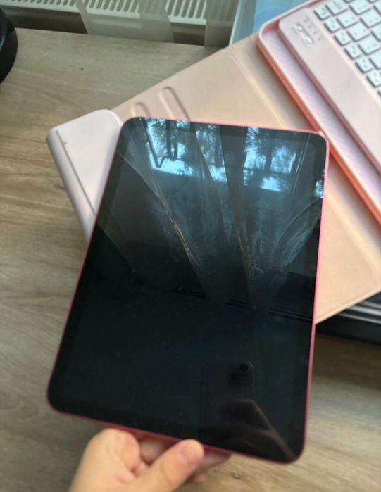 Tableta ipad roz