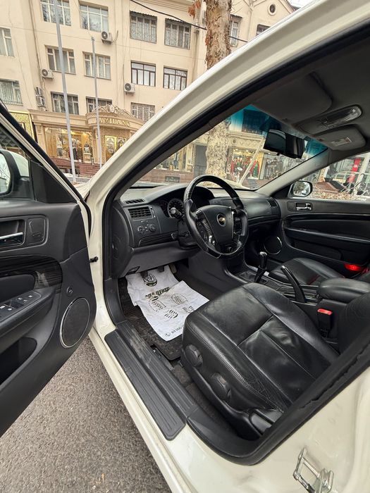 Epika 2011 yil holati zor rangi oq jemchuk