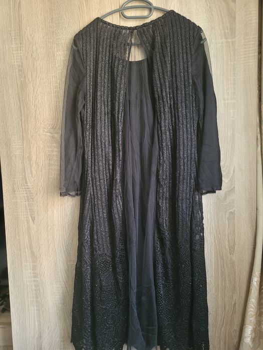 Два броя елегантни рокли